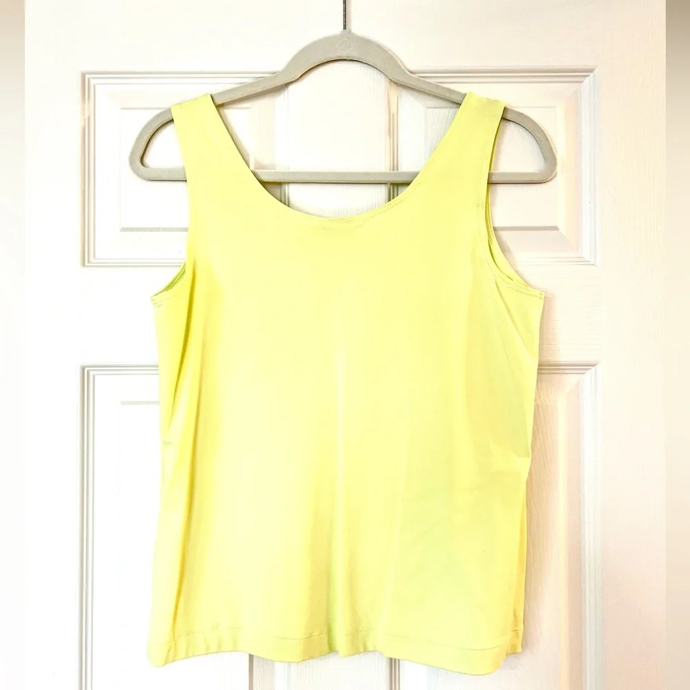 Chico’s Basic Tank - Picture 2 of 3